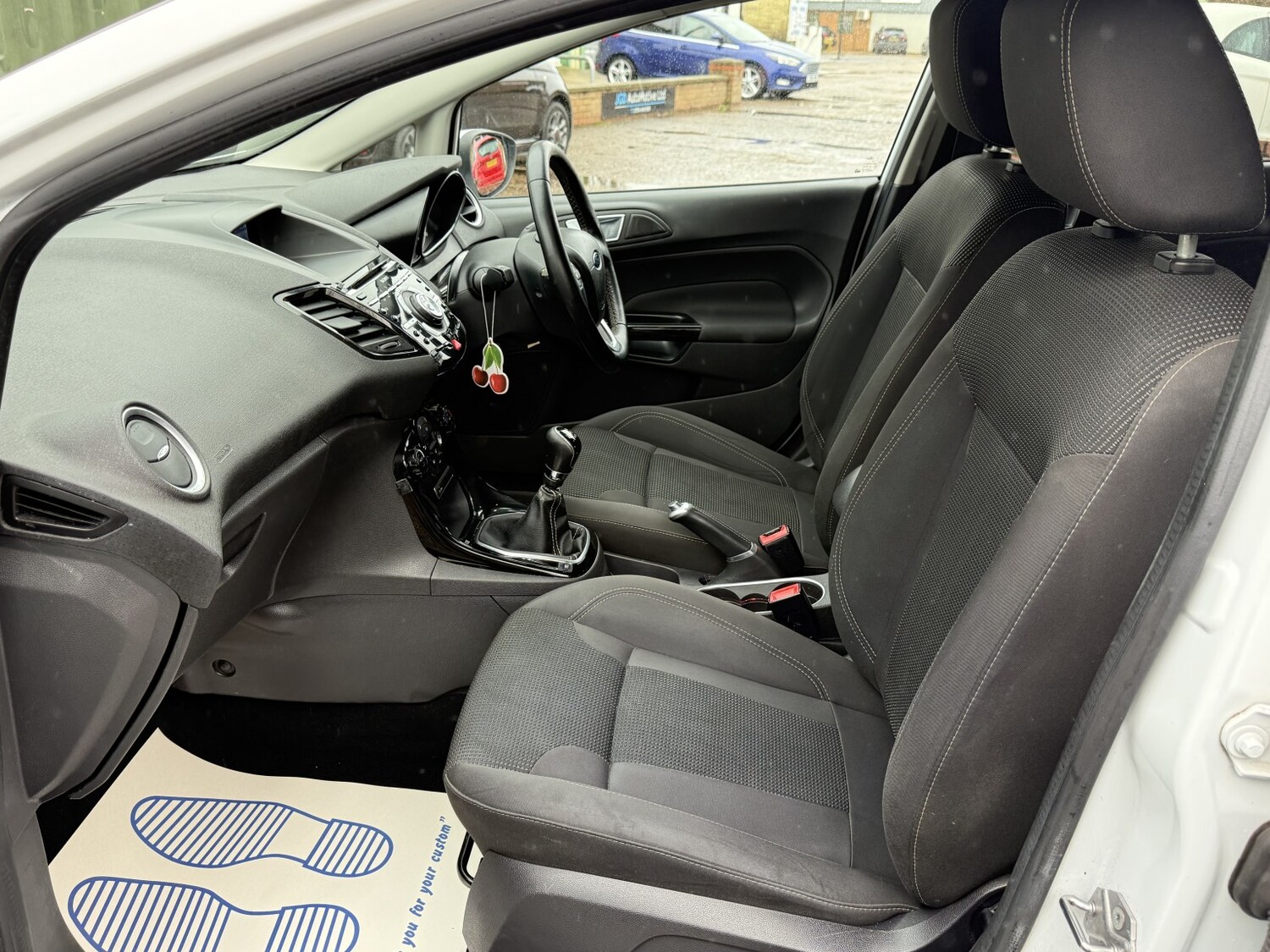 Used Ford Fiesta 2016 for sale - 77851428: Photo 24