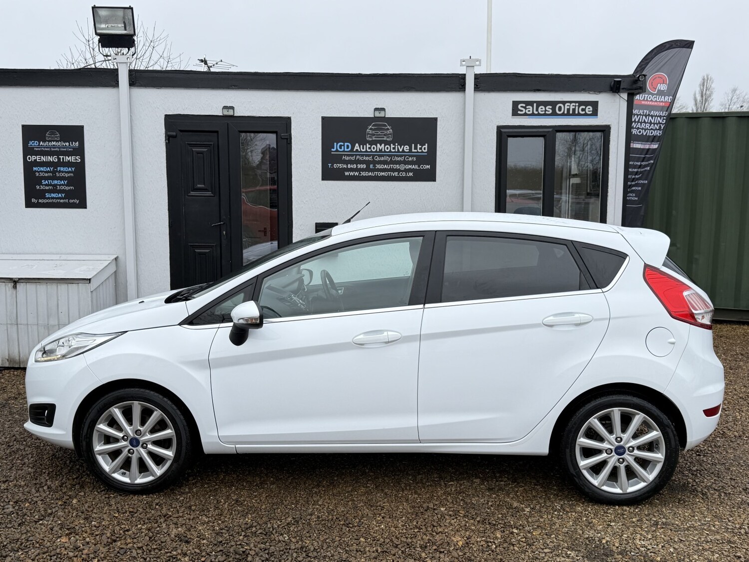 Used Ford Fiesta 2016 for sale - 77851428: Photo 7