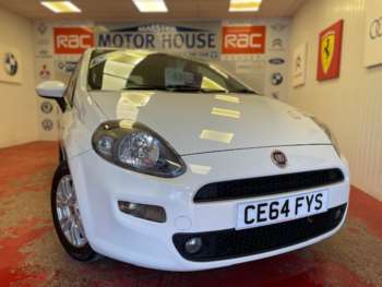 2014  - Fiat Punto EASY (ONLY 86201 MILES)(ONLY £150.00 ROAD TAX) FREE MOT'S AS LONG AS YOU OW 3-Door