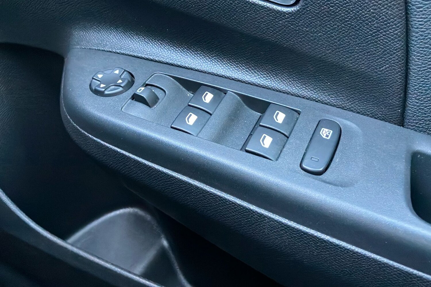 Used Vauxhall Corsa for sale - 77744083: Photo 21