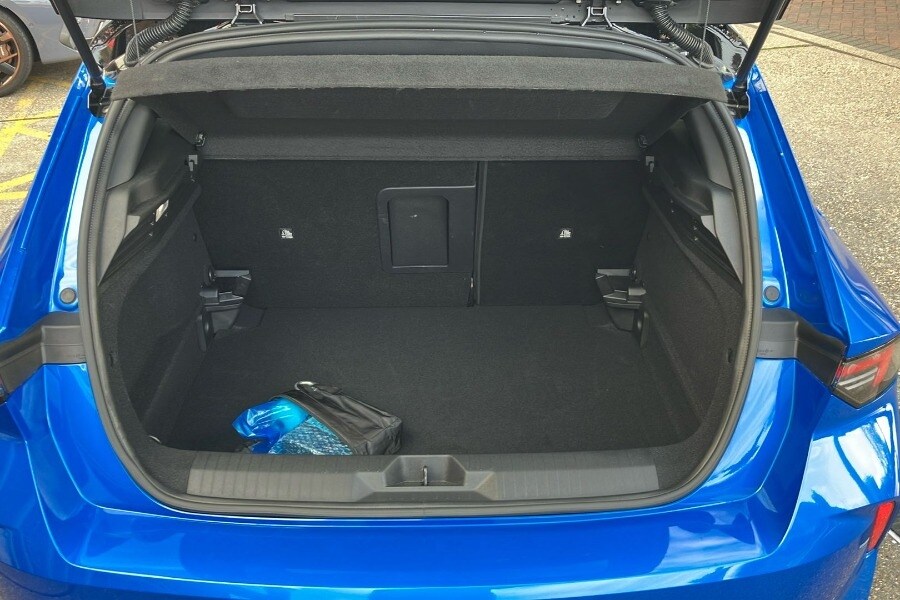 Used Vauxhall Astra 2024 for sale - 76566135: Photo 12