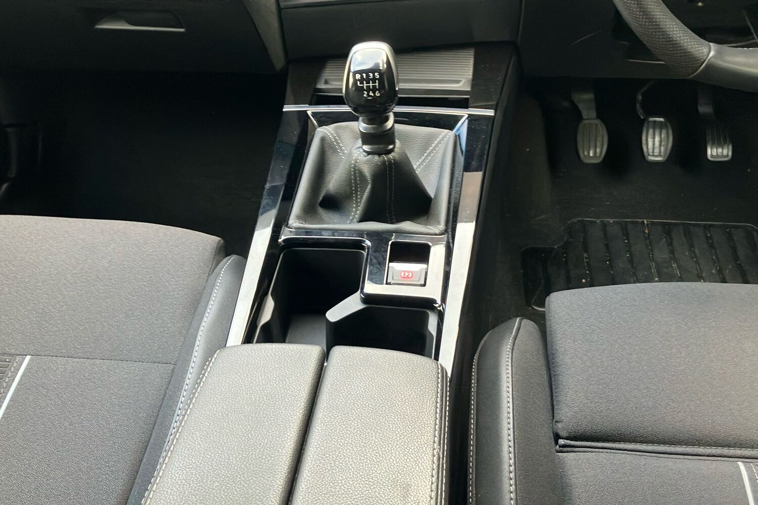 Used Vauxhall Astra 2024 for sale - 76919643: Photo 26