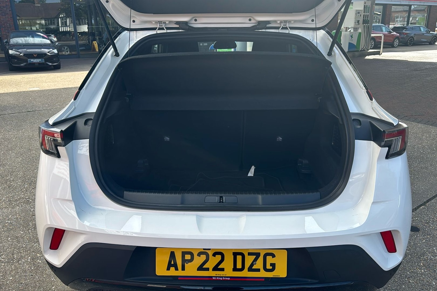 Vehicle 27