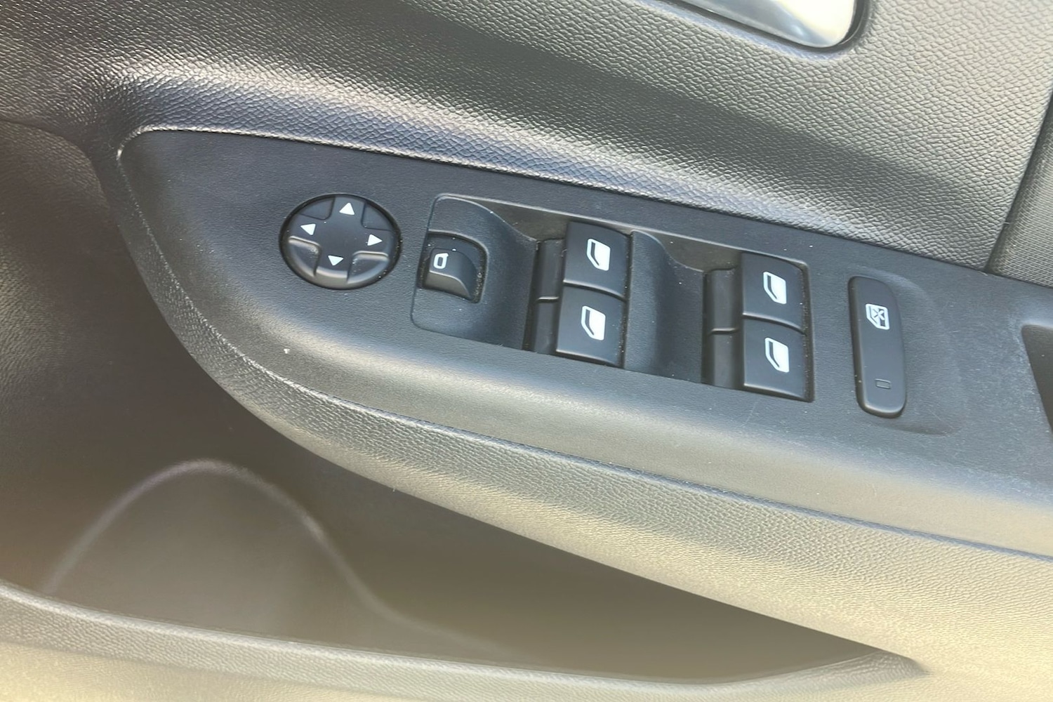 Used Vauxhall Corsa 2023 for sale - 76407277: Photo 18