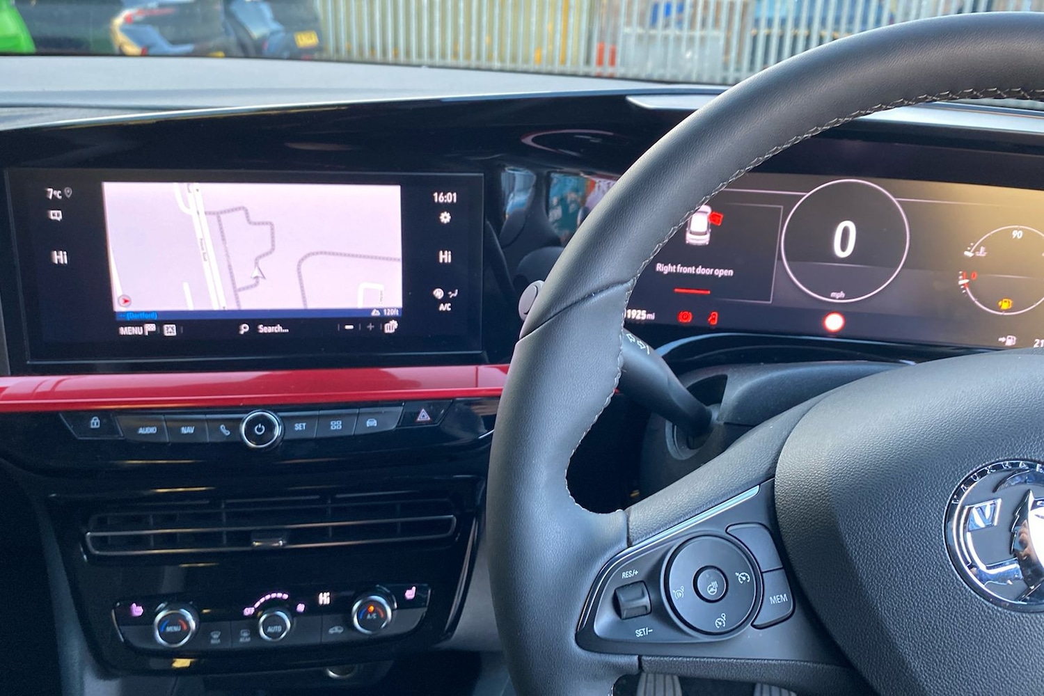 Used Vauxhall Mokka 2024 for sale - 76627688: Photo 11