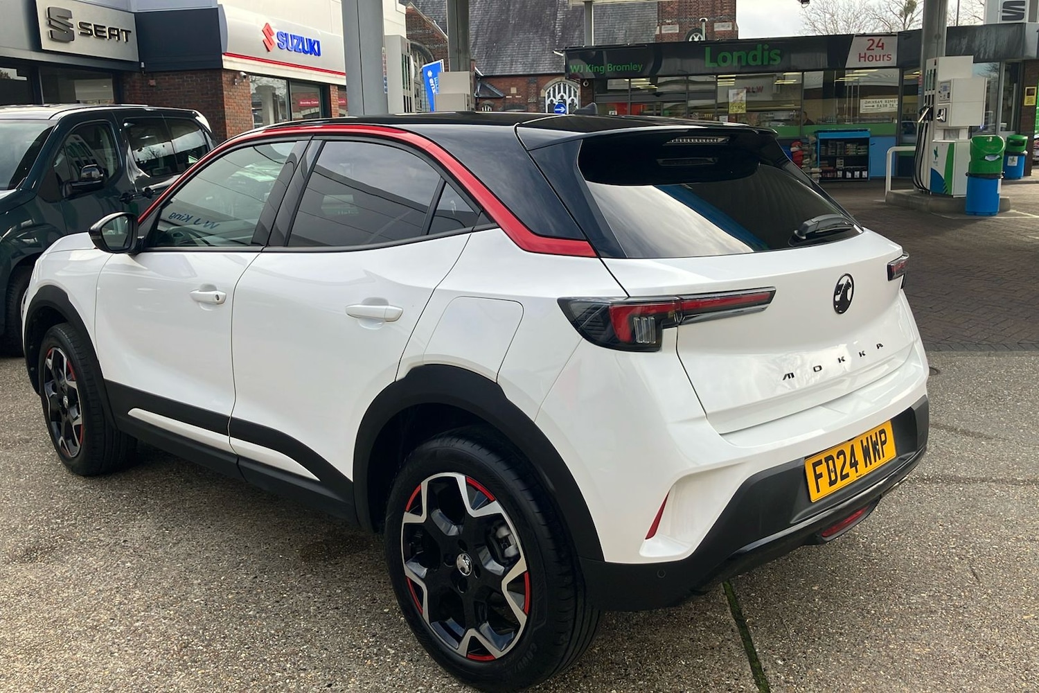 Used Vauxhall Mokka 2024 for sale - 76570874: Photo 2