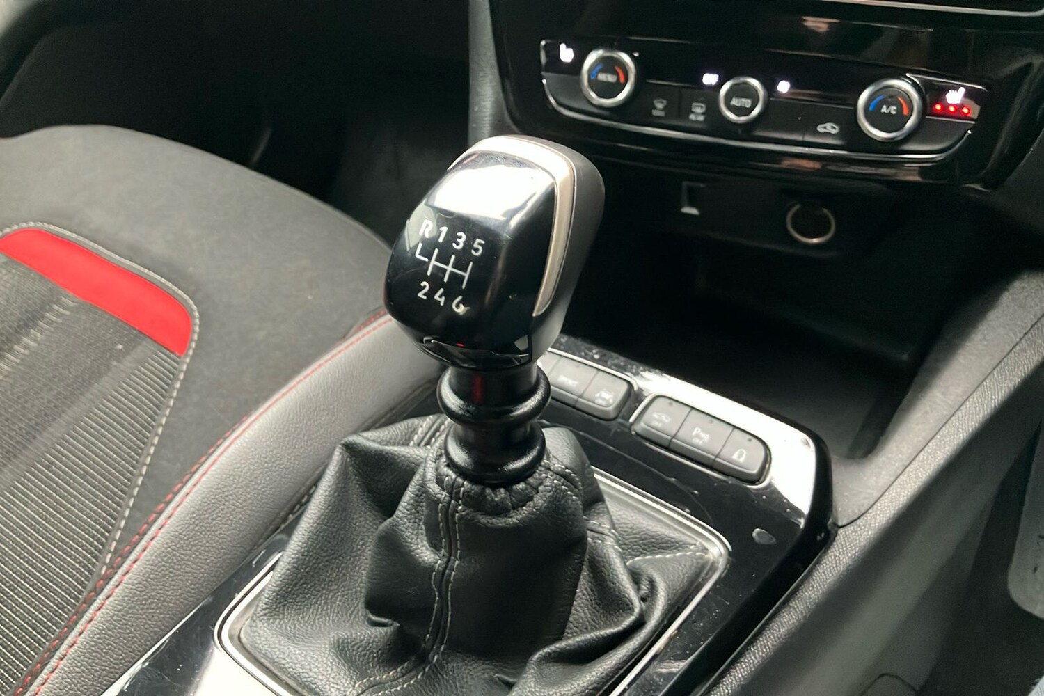 Used Vauxhall Mokka 2021 for sale - 76442572: Photo 38