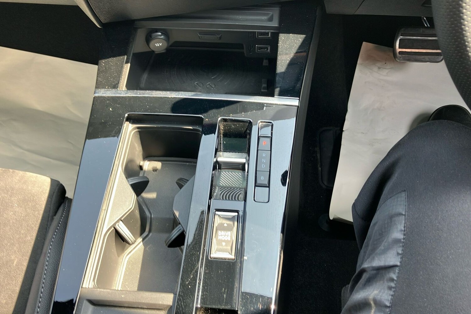 Vehicle 29