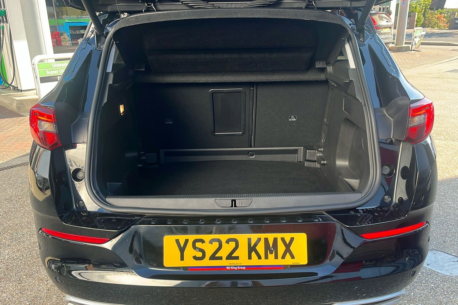 Vehicle 27