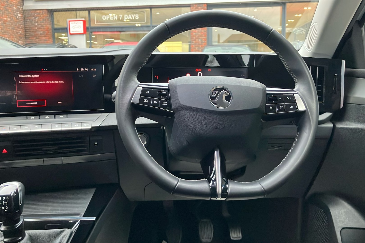 Used Vauxhall Astra 2022 for sale - 76510570: Photo 15