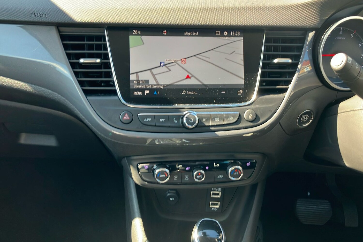 Used Vauxhall Crossland 2024 for sale - 75951267: Photo 25