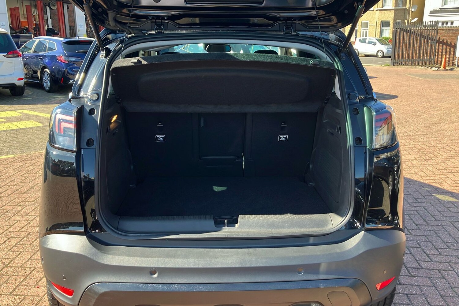 Used Vauxhall Crossland 2024 for sale - 75951267: Photo 35