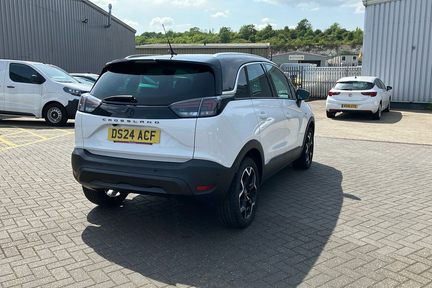Vehicle 44