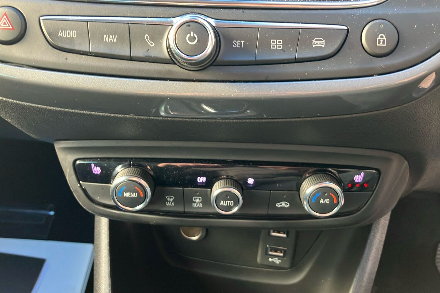 Used Vauxhall Crossland 2024 for sale - 76588081: Photo 40