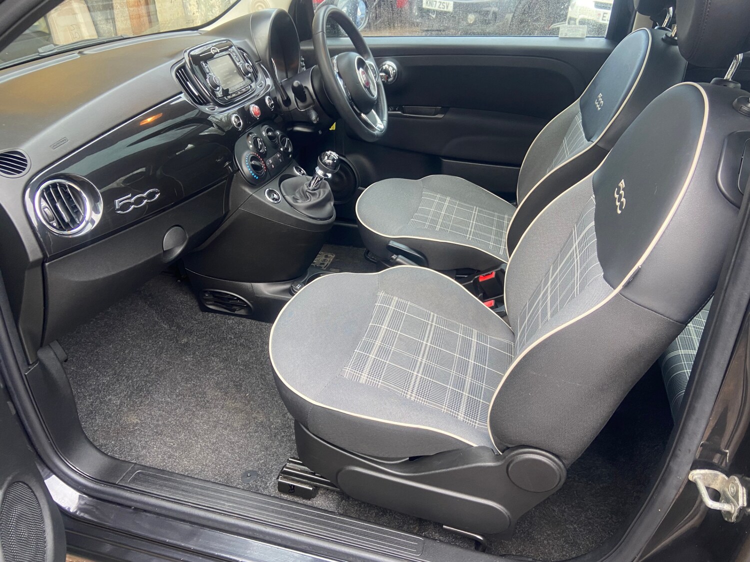 Used Fiat 500 2018 for sale - 77515393: Photo 15