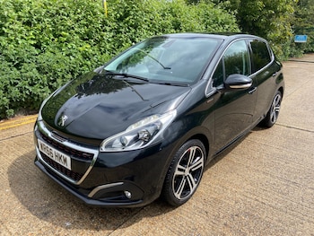 Used Peugeot 208 2016 for sale - 78583891: Photo