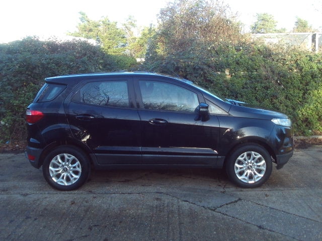 Used Ford Ecosport 2015 for sale - 76748690: Photo 8