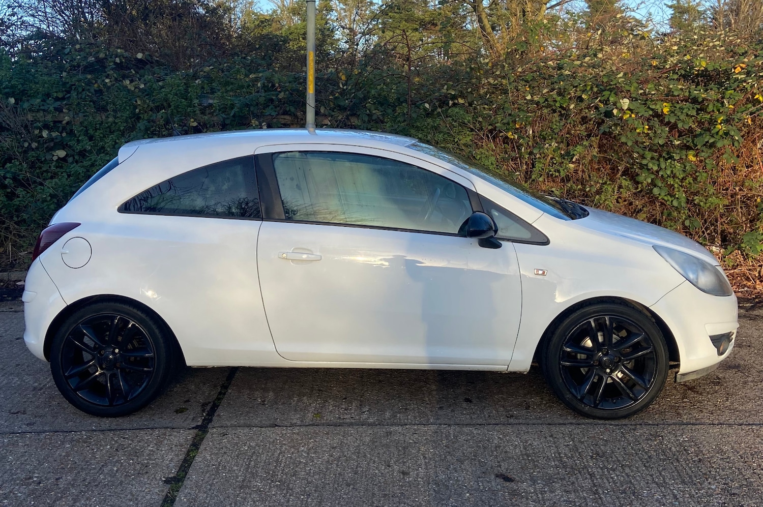 Used Vauxhall Corsa 2010 for sale - 77005966: Photo 7