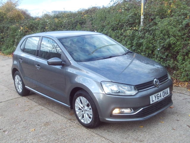 Used Volkswagen Polo 2015 for sale - 76480052: Photo 2