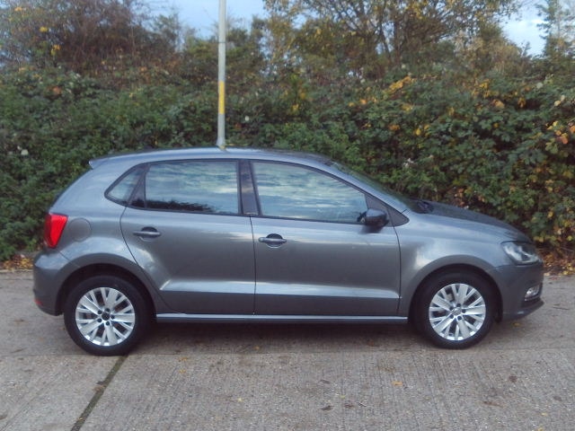 Used Volkswagen Polo 2015 for sale - 76480052: Photo 7