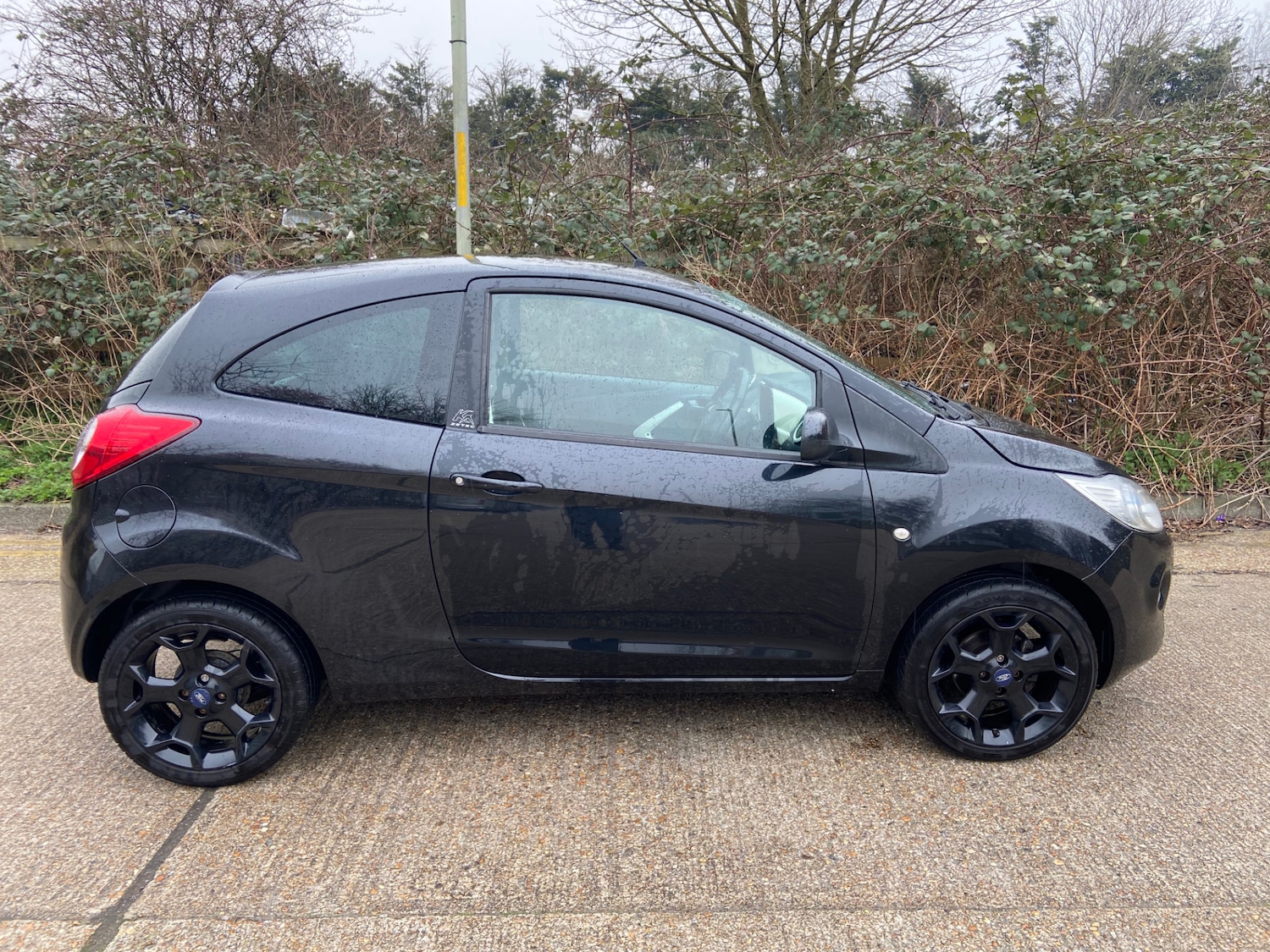 Used Ford Ka 2015 for sale - 77778888: Photo 8