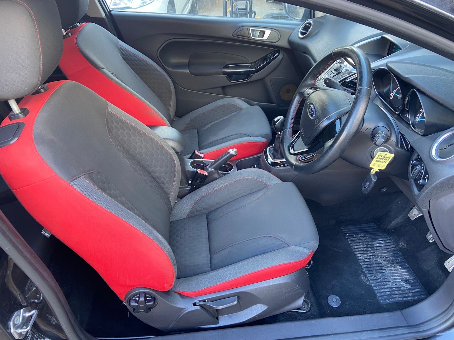 Used Ford Fiesta 2014 for sale - 77313856: Photo 13