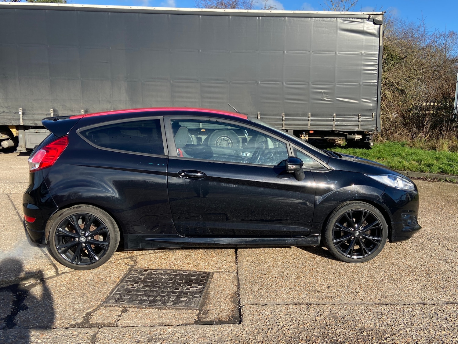 Used Ford Fiesta 2014 for sale - 77313856: Photo 8