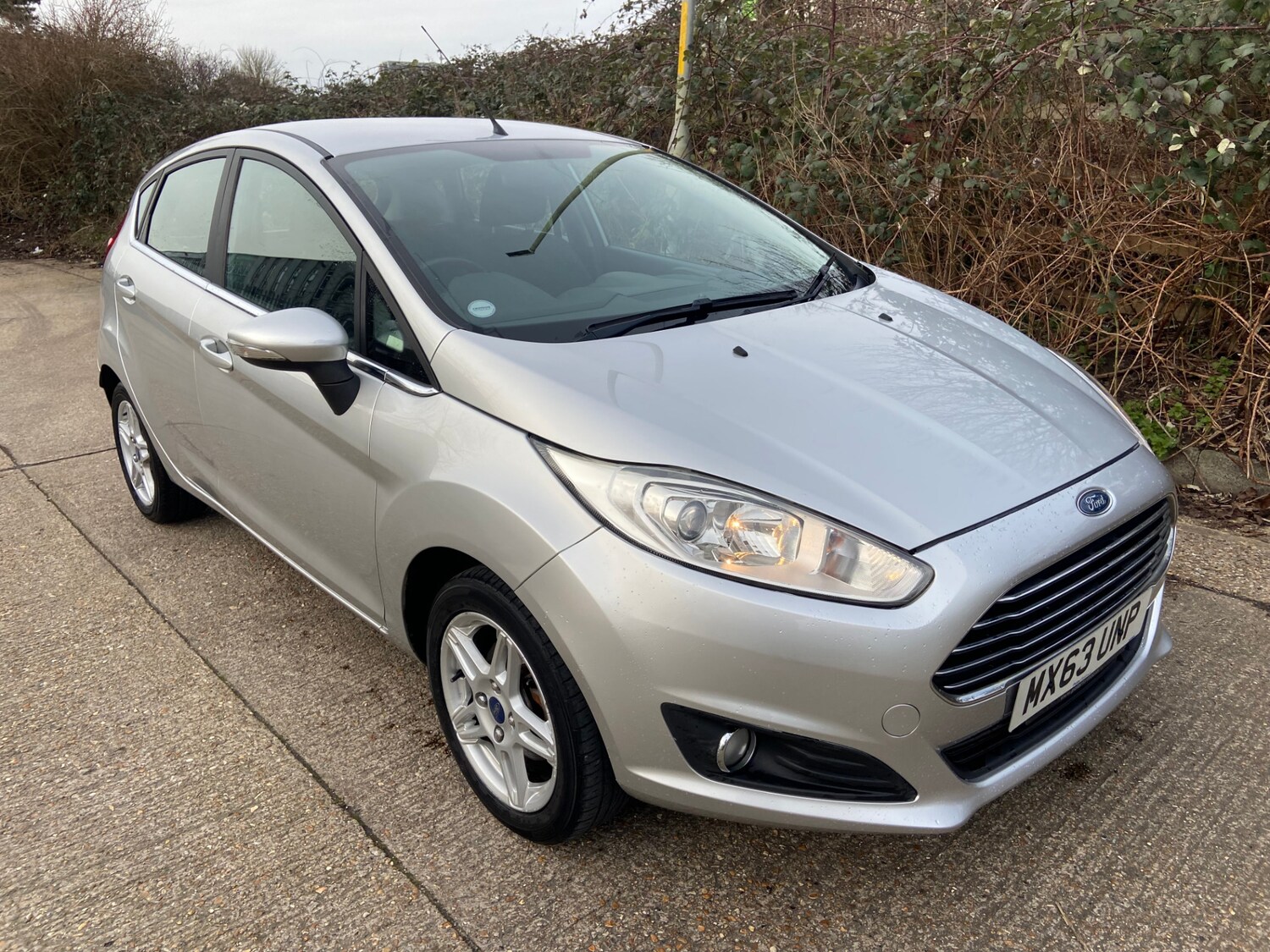 Used Ford Fiesta 2013 for sale - 77582372: Photo 2