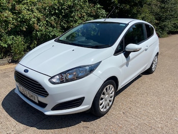 Used Ford Fiesta 2013 for sale - 79167934: Photo