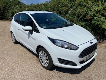 Used Ford Fiesta 2013 for sale - 79167934: Photo