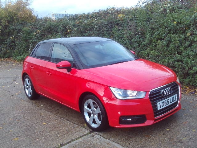 Used Audi A1 2015 for sale - 76507875: Photo 2