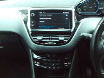 Used Peugeot 2008 2019 for sale - 74786479: Photo