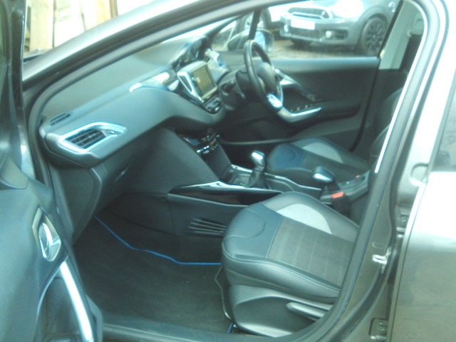 Used Peugeot 2008 2019 for sale - 76780466: Photo 14