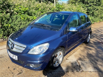 Used Mercedes-Benz B Class 2011 for sale - 78781763: Photo