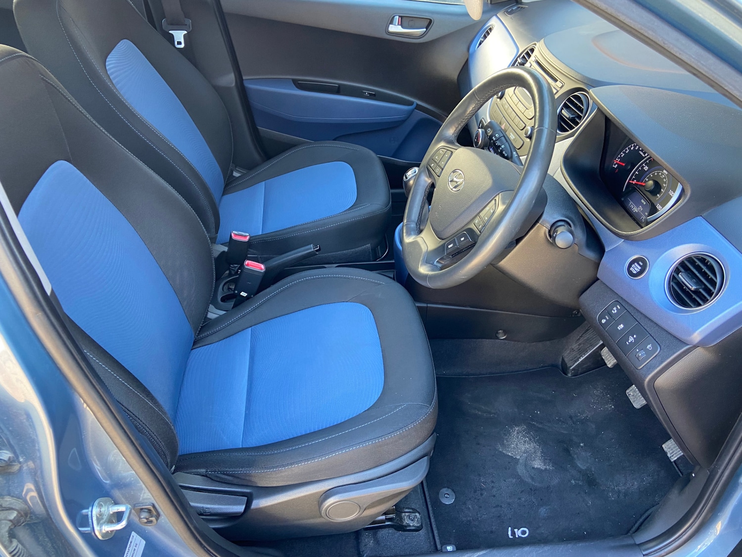 Used Hyundai i10 2016 for sale - 77934839: Photo 12