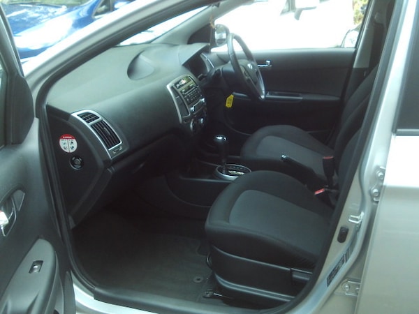 Used Hyundai i20 2014 for sale - 75476259: Photo 14