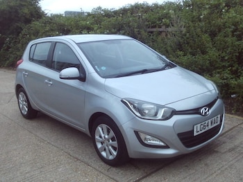 Used Hyundai i20 2014 for sale - 75476259: Photo