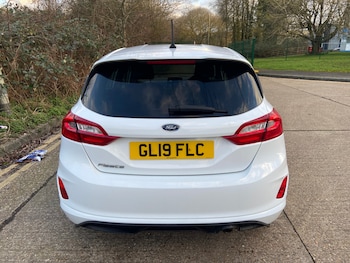 Used Ford Fiesta 2019 for sale - 77656540: Photo