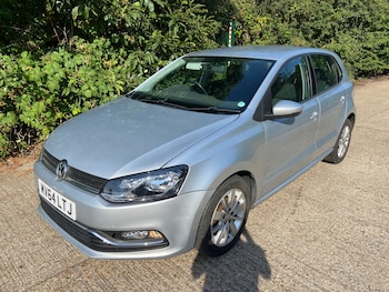 Used Volkswagen Polo 2014 for sale - 79167940: Photo