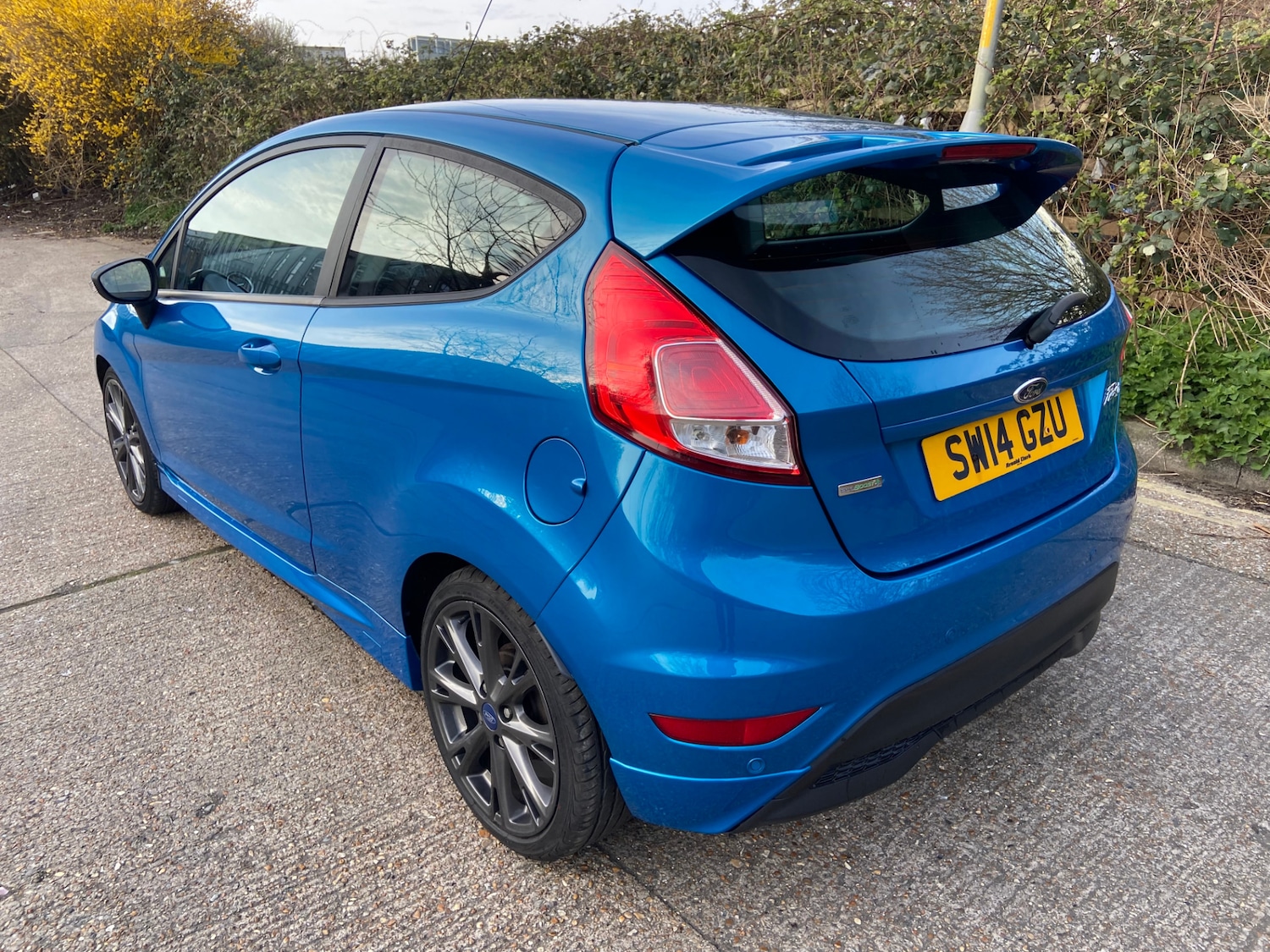 Used Ford Fiesta 2014 for sale - 77968875: Photo 9