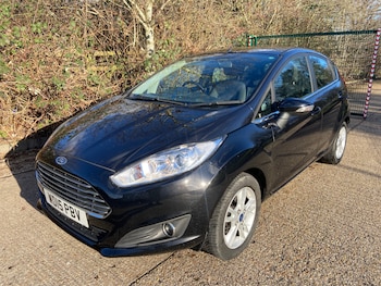 Used Ford Fiesta 2015 for sale - 77558685: Photo