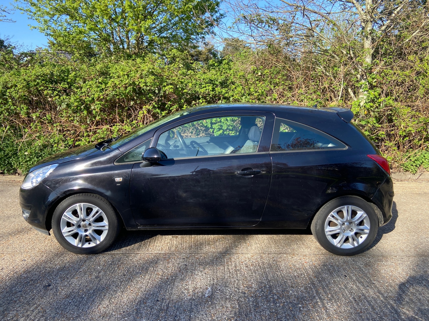 Used Vauxhall Corsa 2010 for sale - 78168702: Photo 9