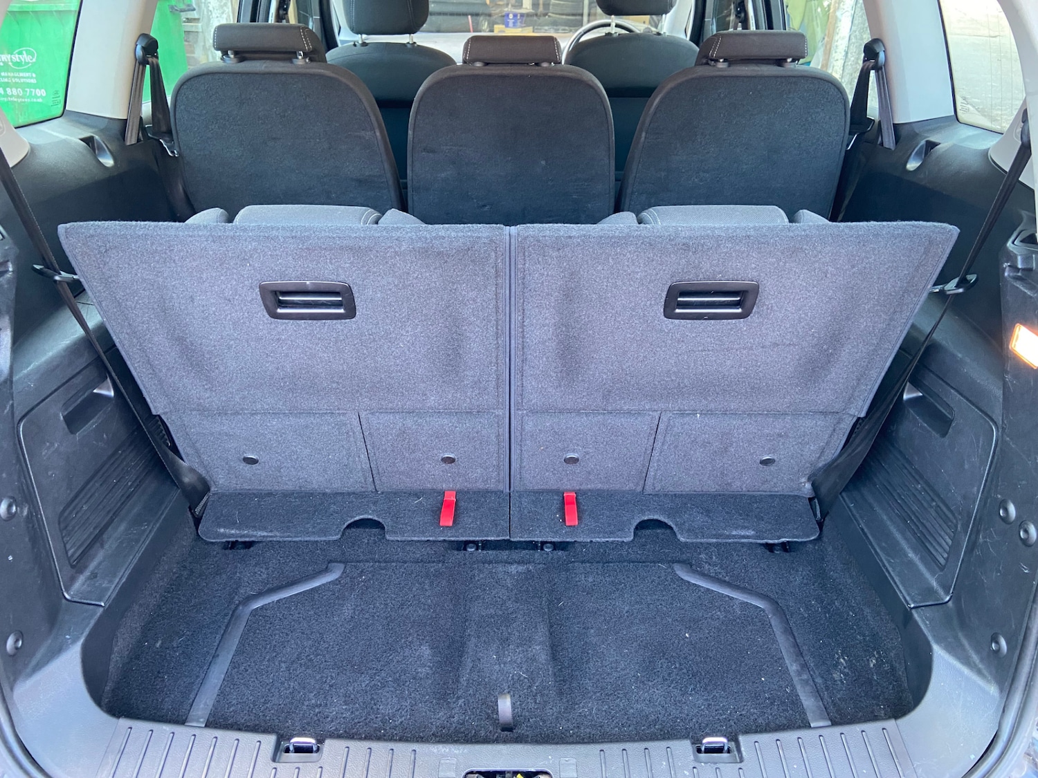 Used Ford S-Max 2014 for sale - 76984282: Photo 18