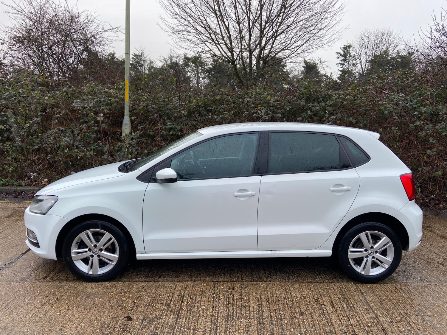 Used Volkswagen Polo 2017 for sale - 77274587: Photo 9
