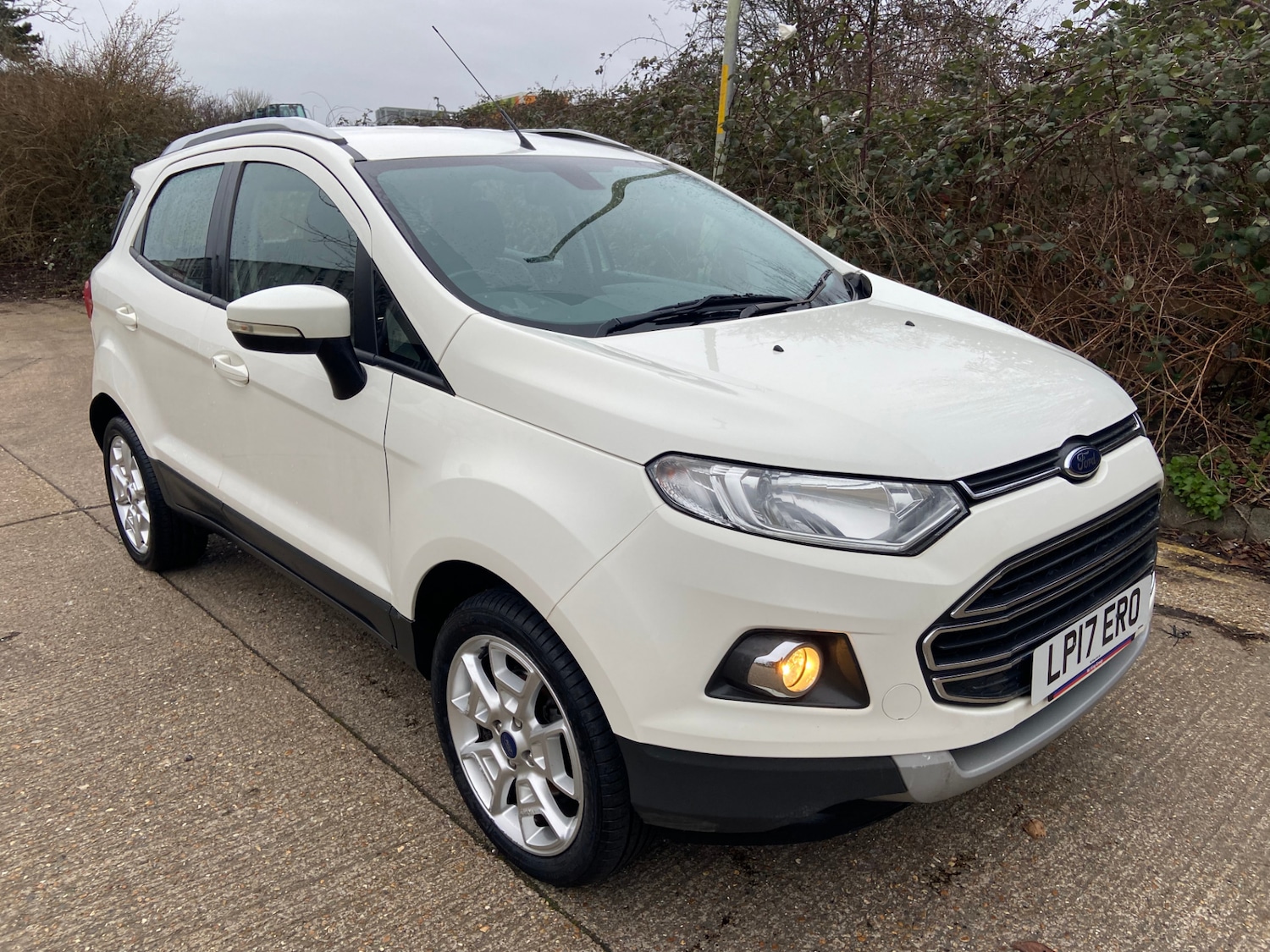 Used Ford Ecosport 2017 for sale - 77641329: Photo 2