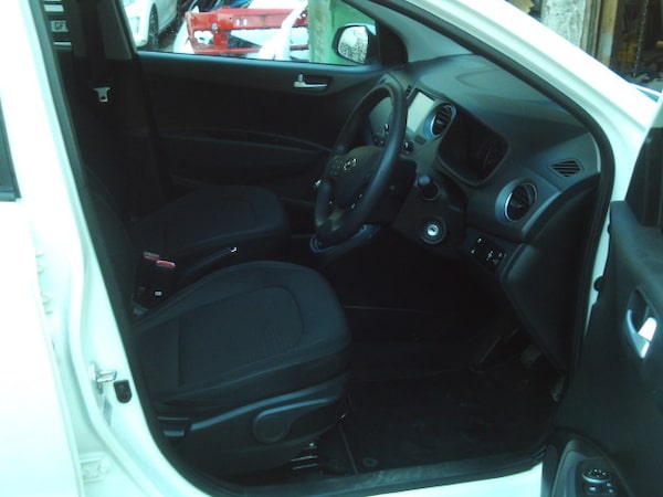 Used Hyundai i10 2017 for sale - 76225192: Photo 15