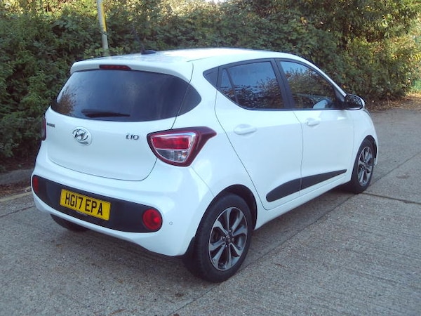 Used Hyundai i10 2017 for sale - 76225192: Photo 6