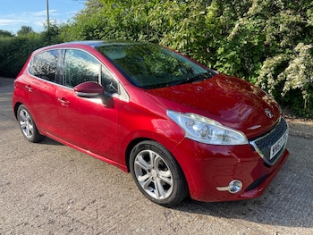 Used Peugeot 208 2013 for sale - 78489260: Photo