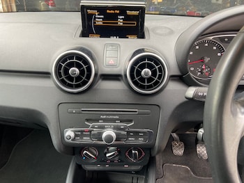 Used Audi A1 2017 for sale - 78031378: Photo