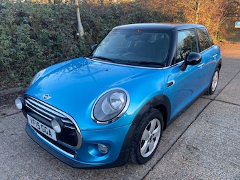 2015 (15) - 1.2 One 5dr Blue 56k Miles PSH Years MOT Warranty £35 Road Tax